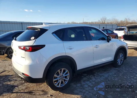 2022 Mazda Cx-5 Select z USA, uszkodzony, nr VIN JM3KFBBM6N0619235